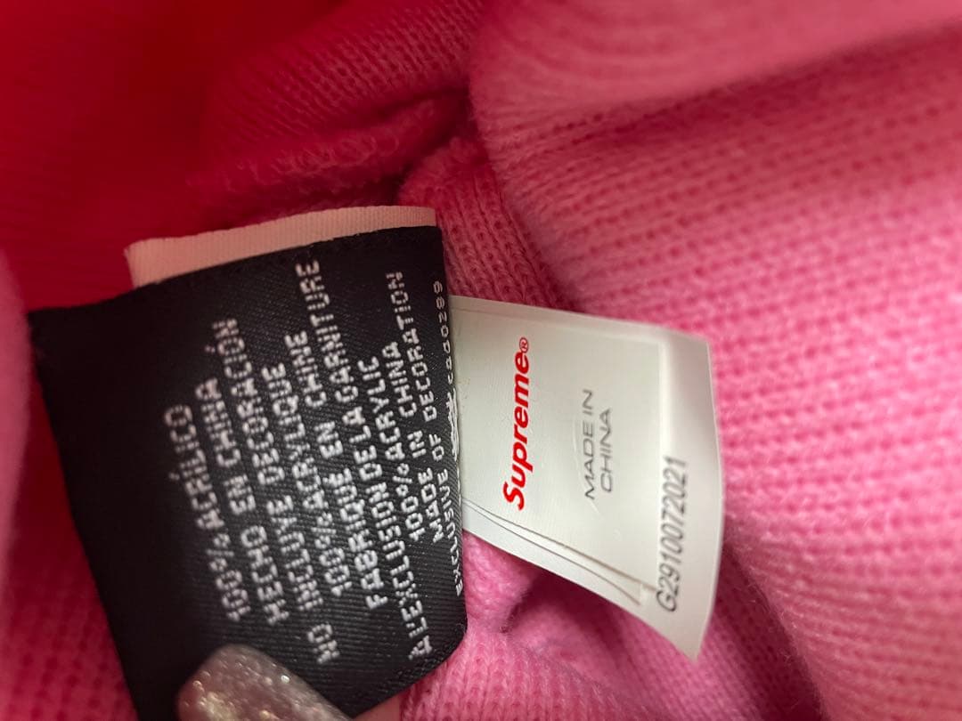 Supreme×new york yankees ヤンキース　ニット帽 ピンク