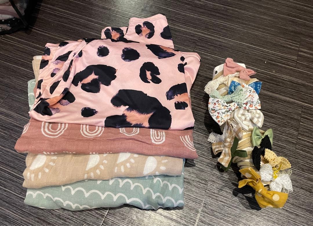 美品！アメリカブランドベビー服セット　カーターズ