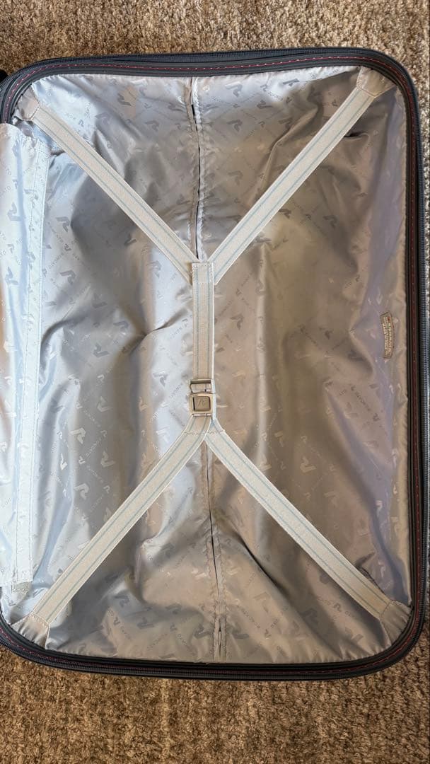 ネイビー ストライプ キャリーケース