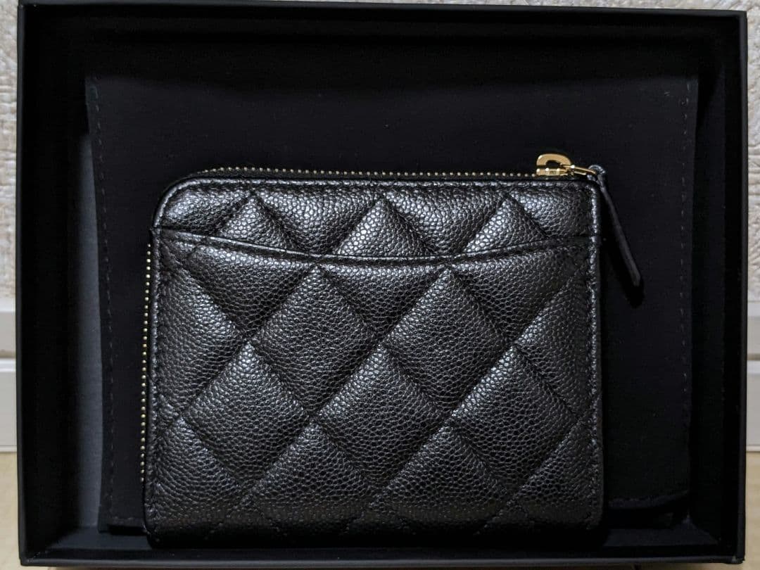 CHANEL マトラッセ クラシック ケース AP3999 キャビアスキン