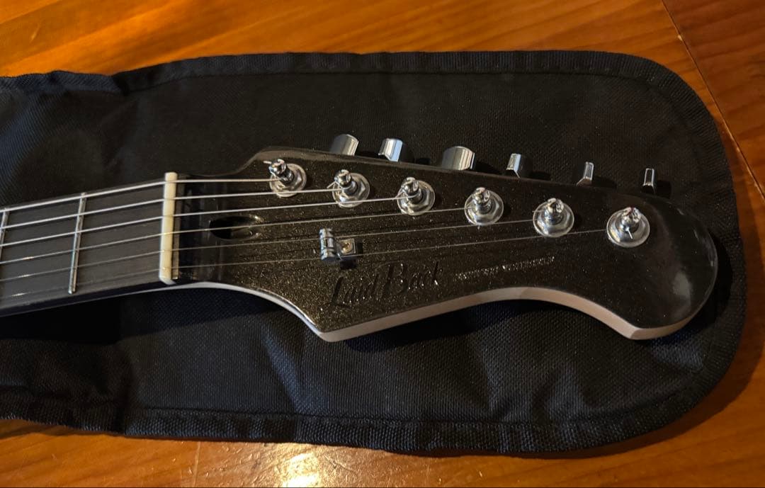 Laid Back LST-3HZ モディファイ ストラトタイプ