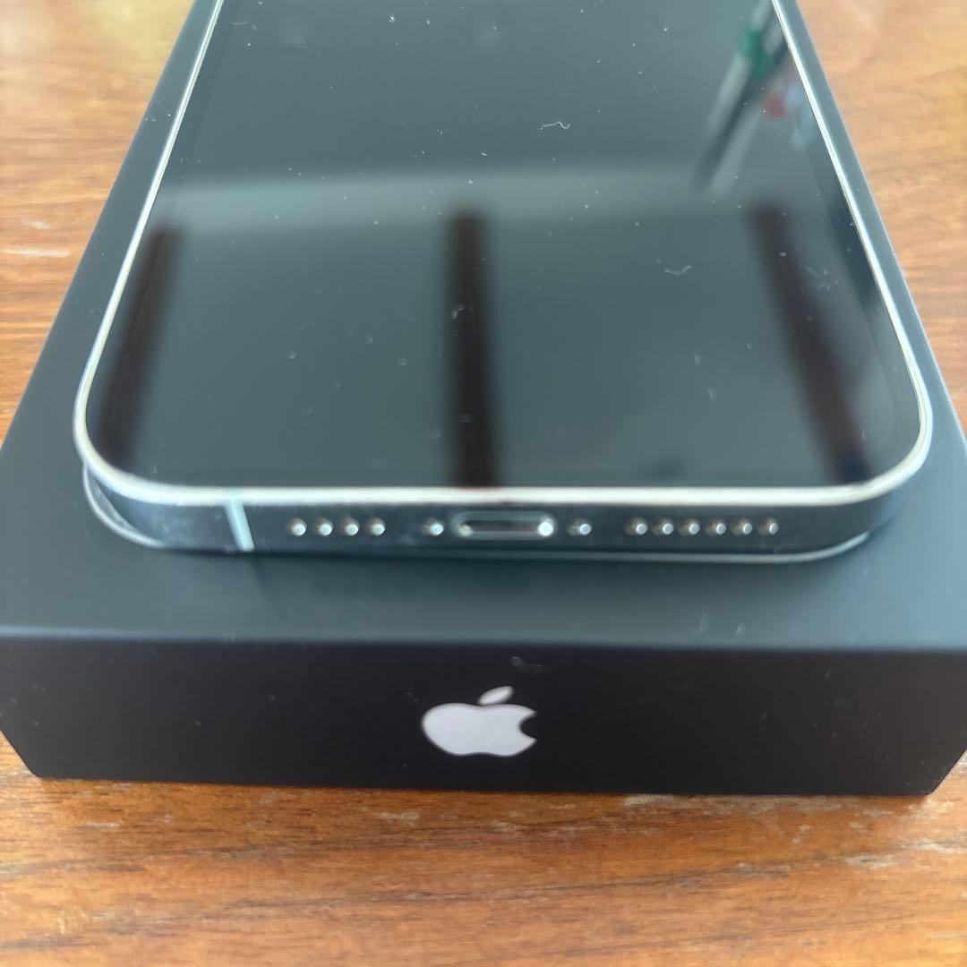 【ゲリラセール】Apple iPhone 12 Pro MAXシルバー 本体