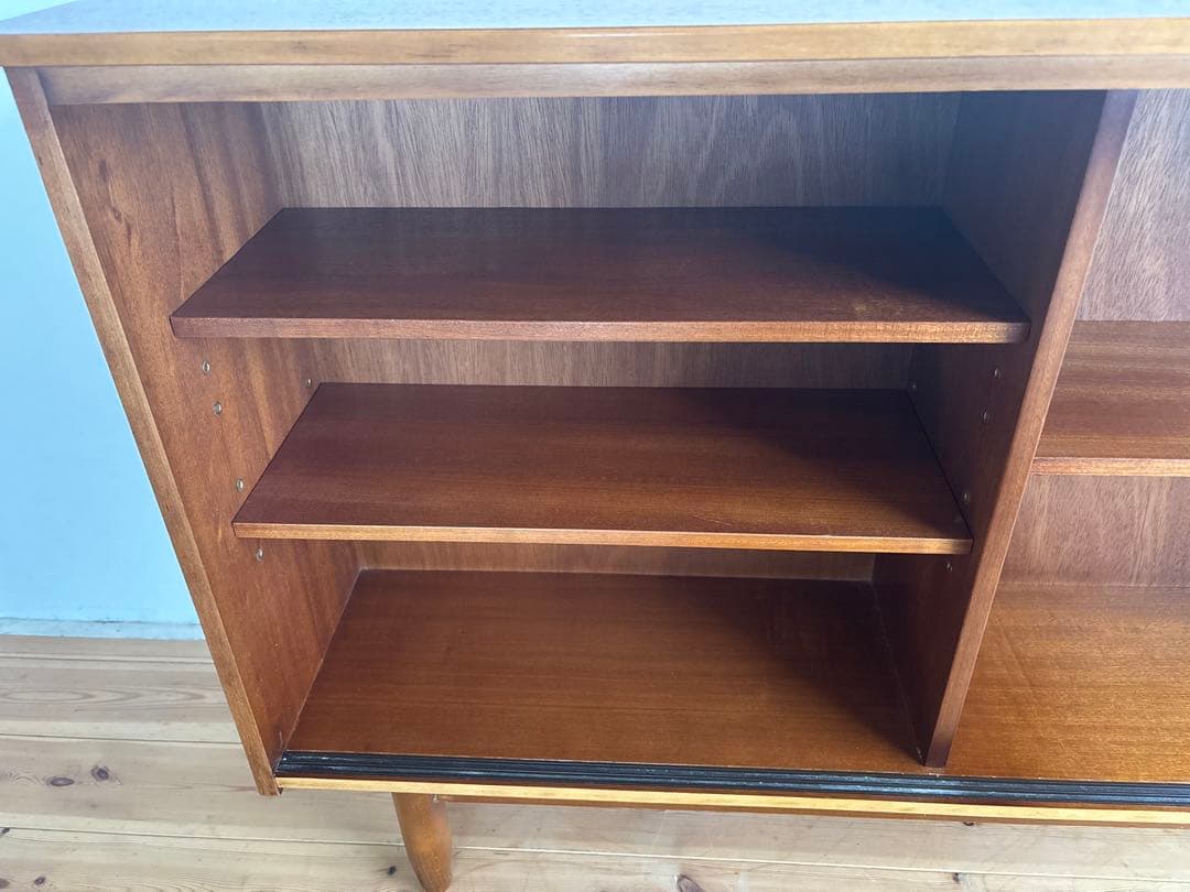 北欧ヴィンテージ　チーク　ガラスキャビネット