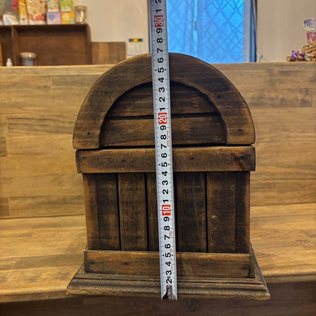 木製トランク アーチ型 蓋付き　宝箱　海賊風