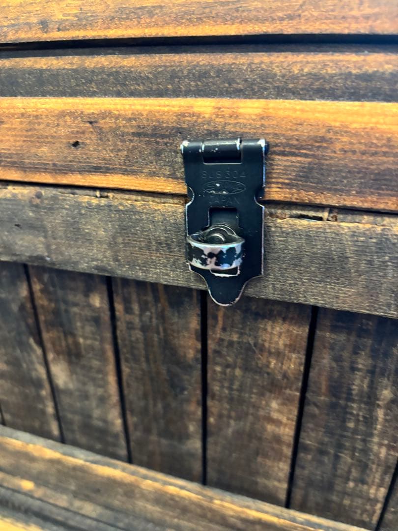 木製トランク アーチ型 蓋付き　宝箱　海賊風