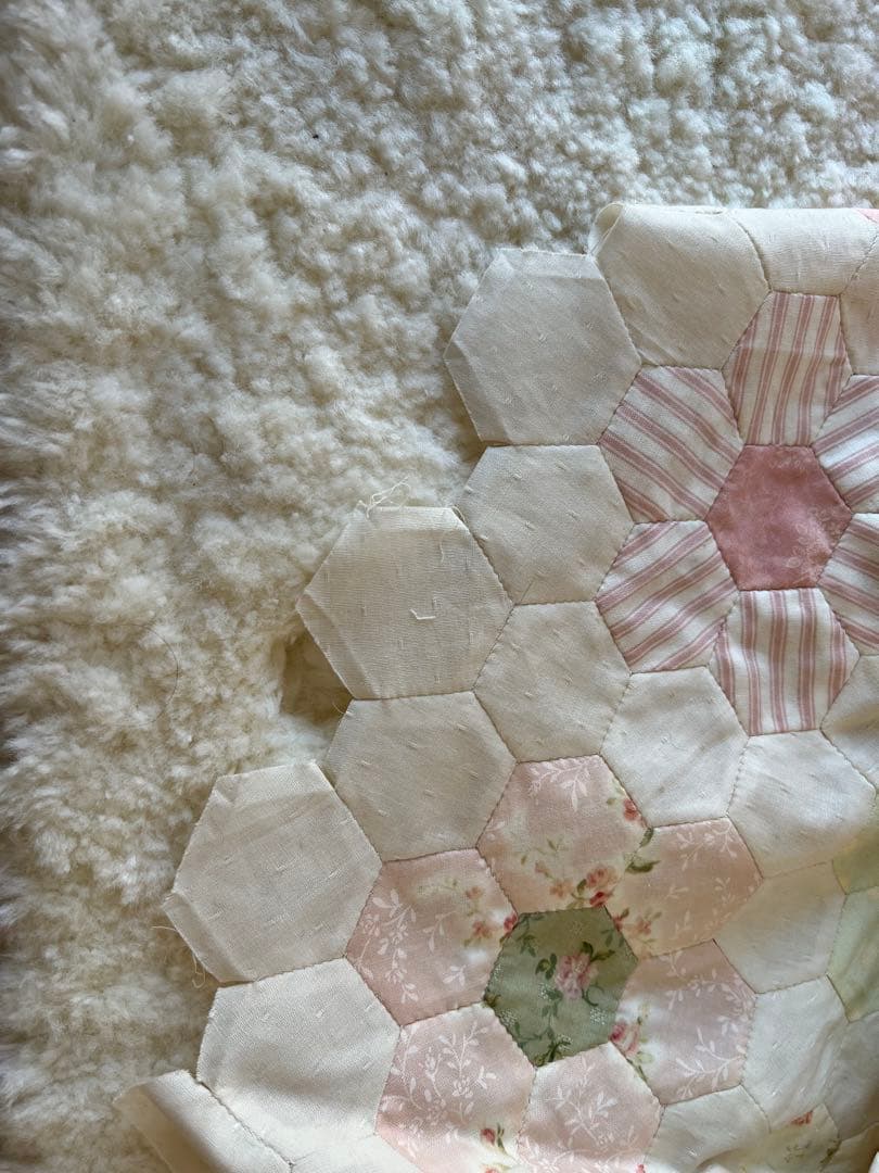 ☆値下げしました パッチワーク ベッドカバー ヘキサゴン