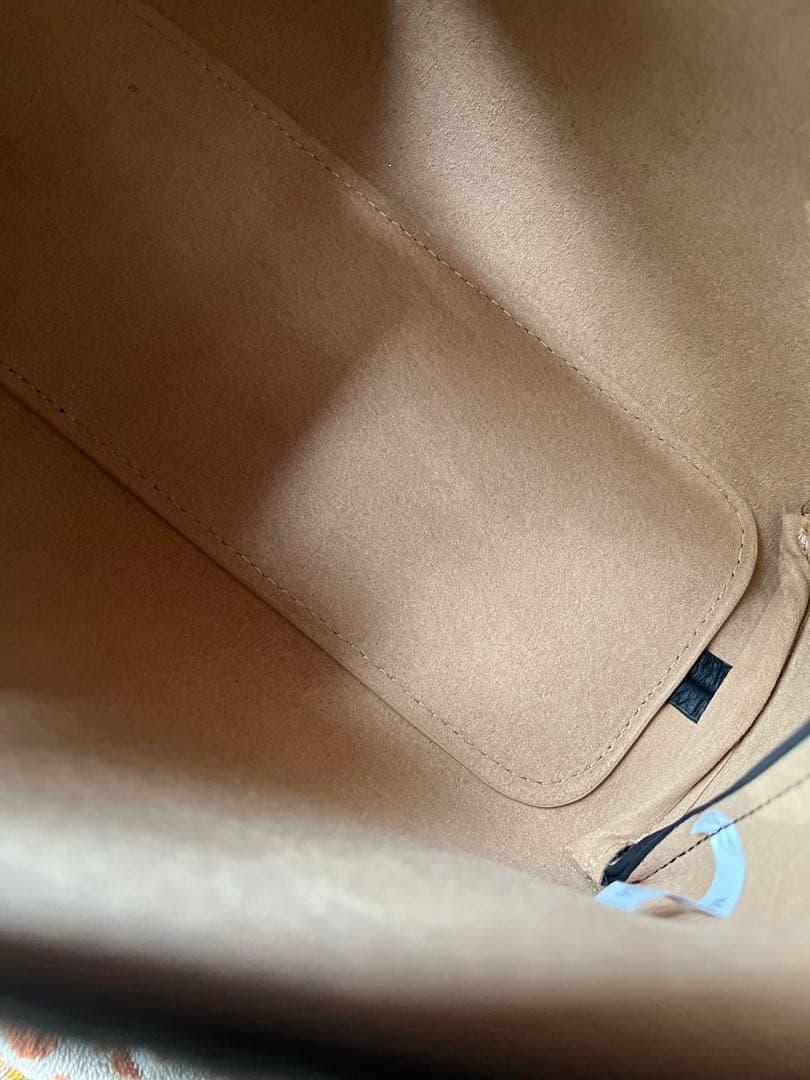 ヘイニ　第3世代 マロエ 本革 ハンドバッグ 2way トートバッグ ショルダー