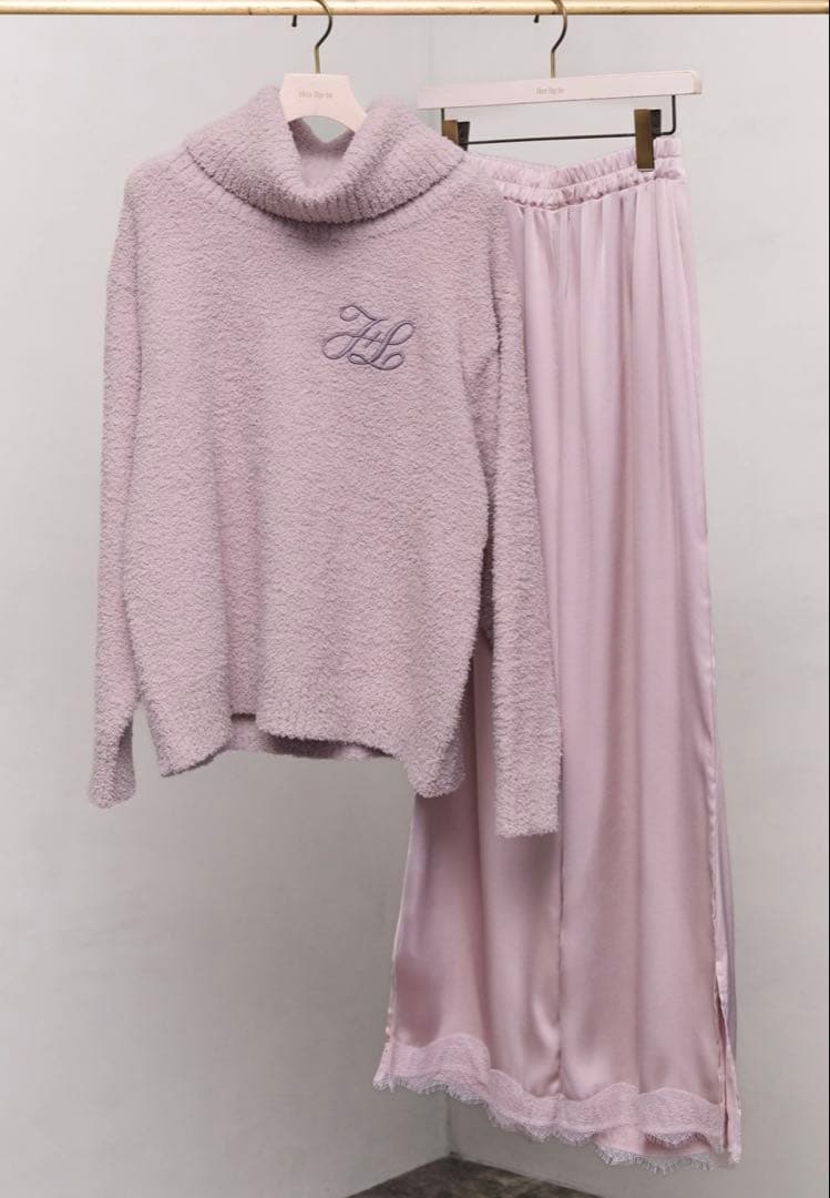 HLT FUKUBUKURO 福袋 2026♡トート& パジャマセット　Sサイズ