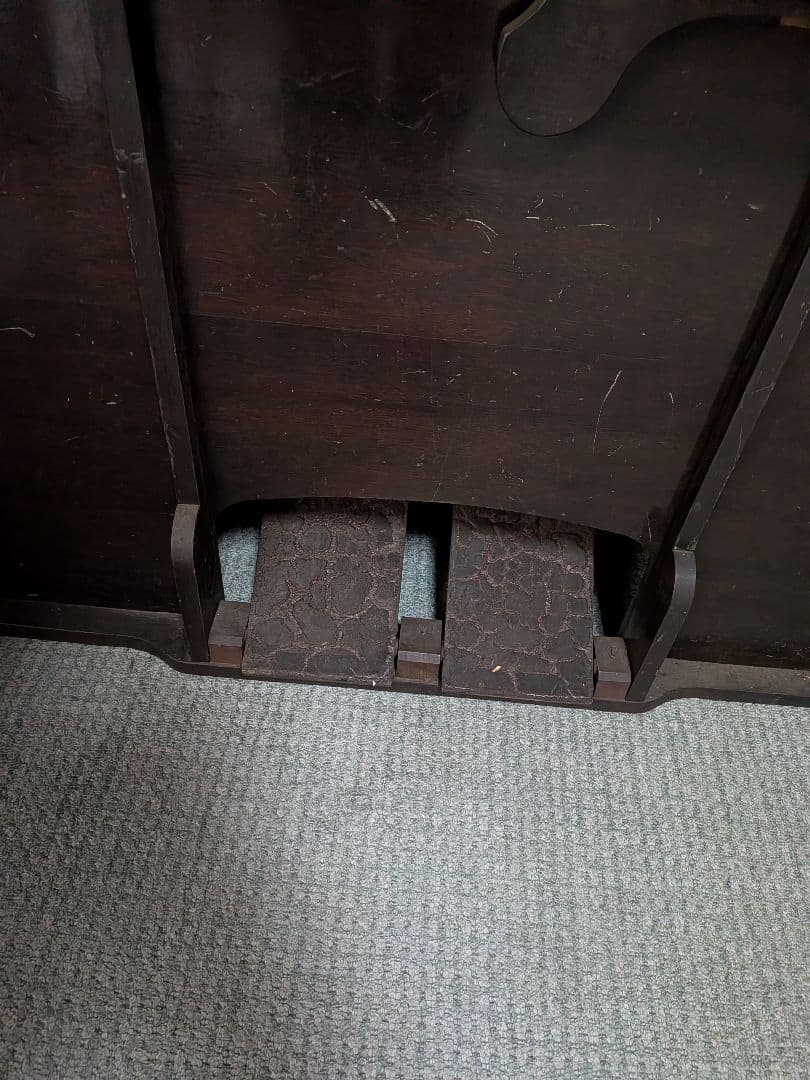 タイガー　ヤマハ足踏みオルガン　イス付き　Vintage(⁠•̀⁠ᴗ⁠-⁠)⁠✧