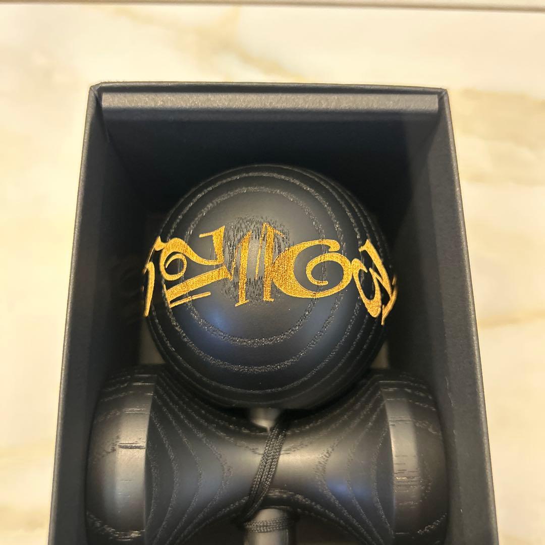 FRANCK MULLERけん玉 黒/金