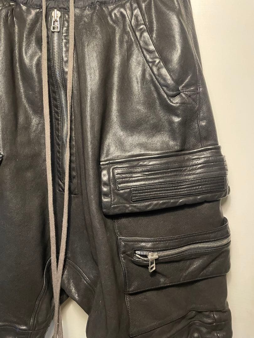 A.F ARTEFACT エーエフ アーティファクト レザー ハーフ パンツ