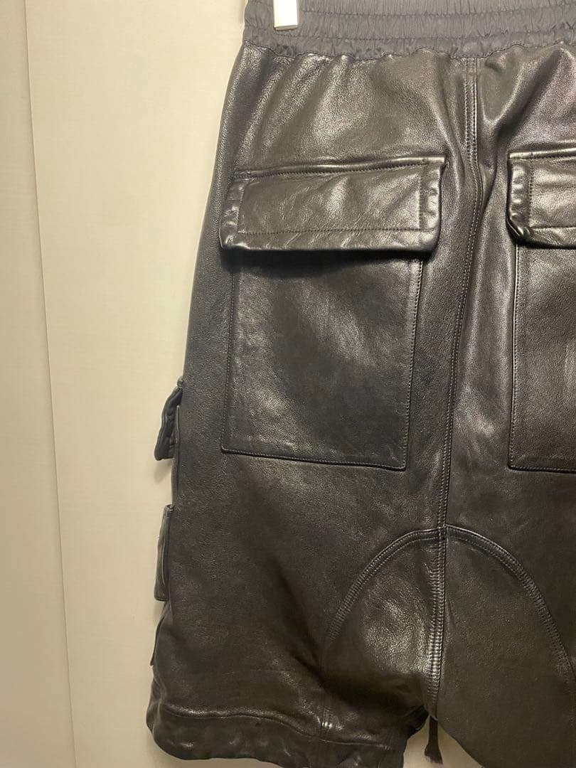 A.F ARTEFACT エーエフ アーティファクト レザー ハーフ パンツ