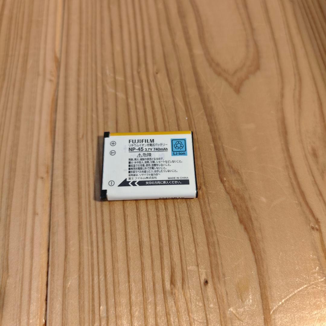 FUJIFILM FINEPIX Z z200fd コンパクトデジタルカメラ