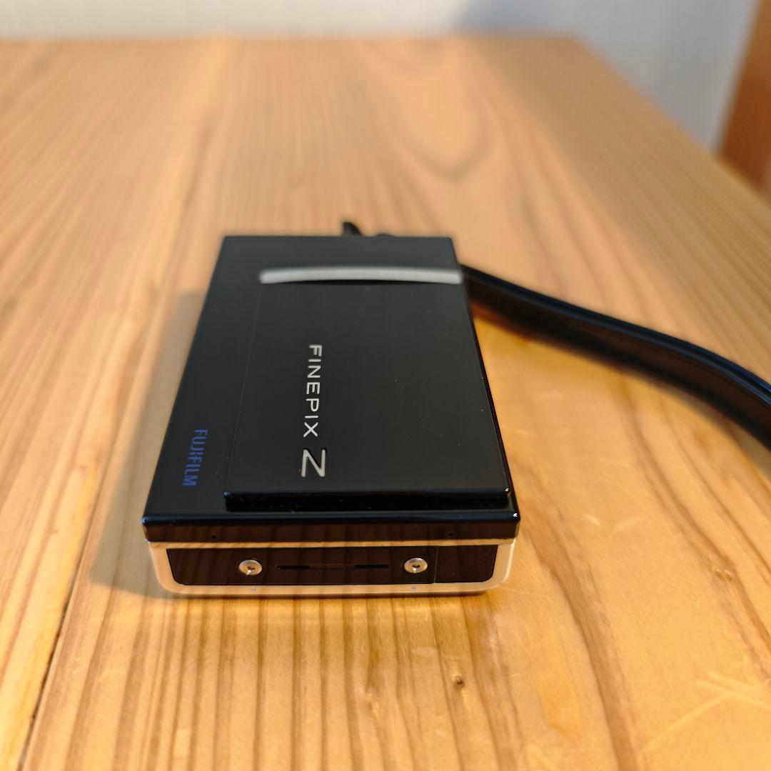 FUJIFILM FINEPIX Z z200fd コンパクトデジタルカメラ