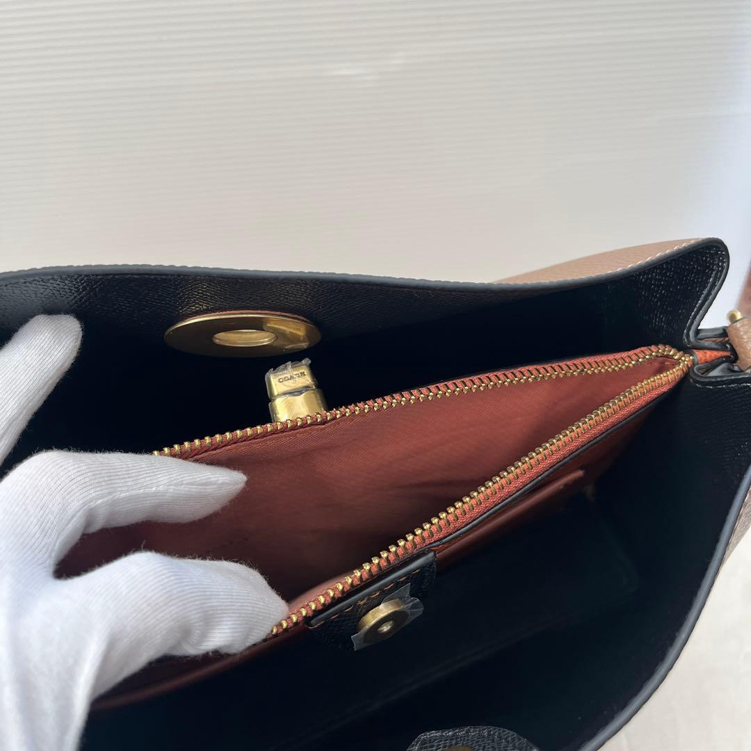 新品COACH ハンドバッグ