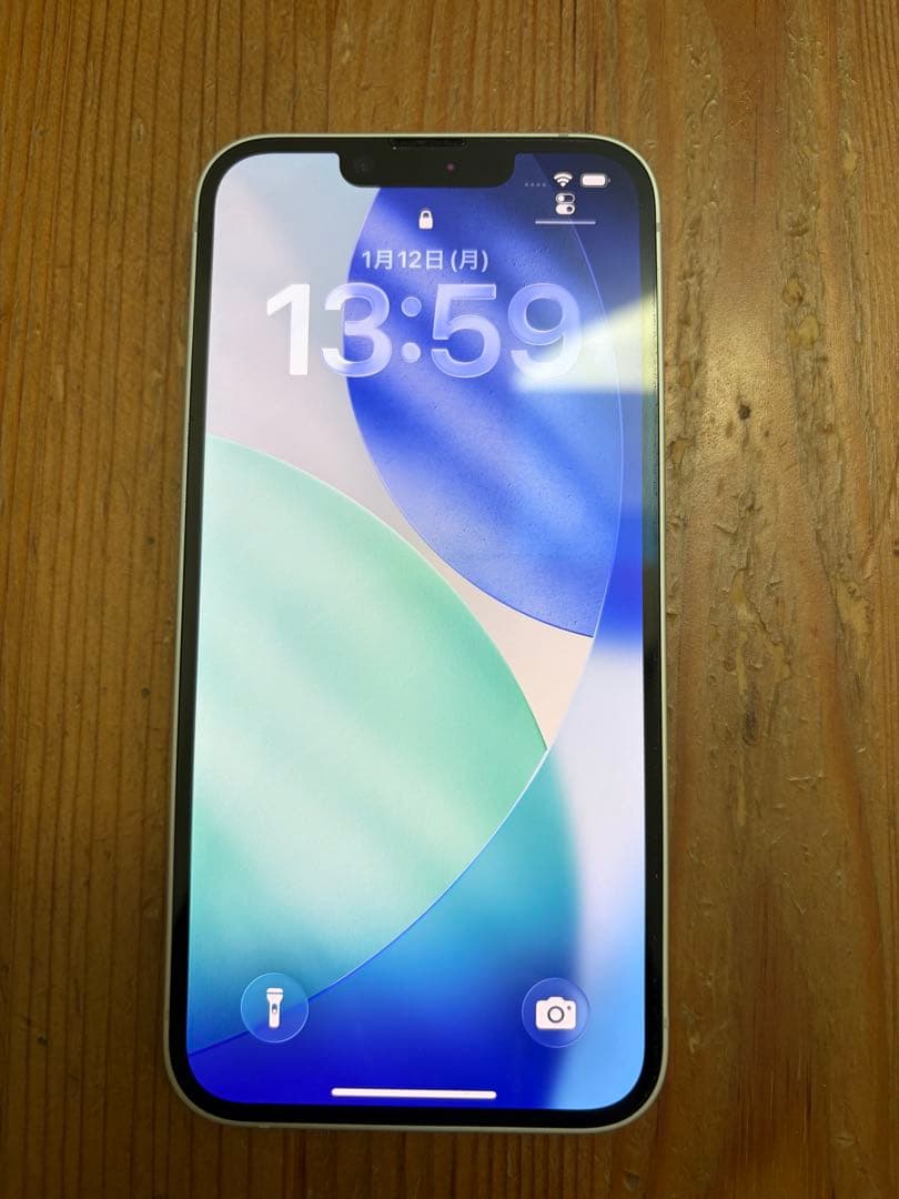 Apple iPhone 16e 128GB 本体