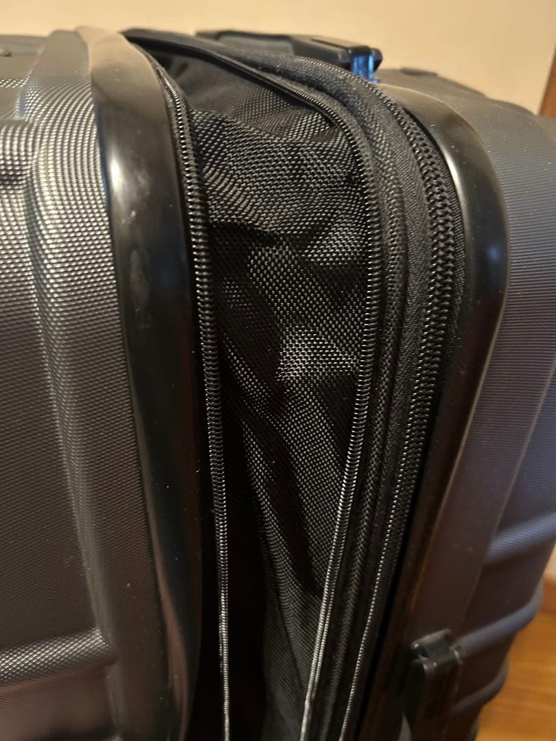 サムソナイト キャリーケース 大容量 大型 スーツケース 四輪 アジャスター付き