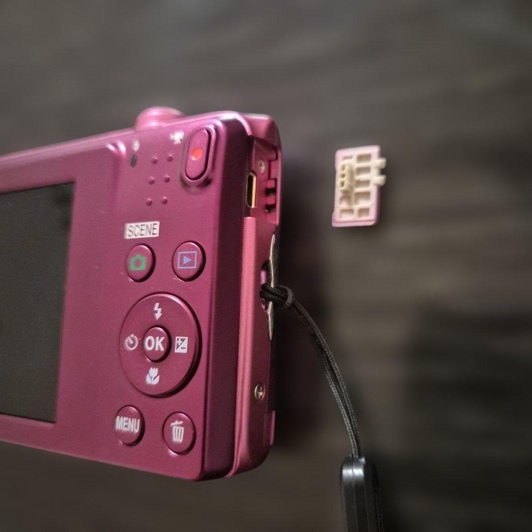 Nikon COOLPIX ピンク 8倍光学ズーム