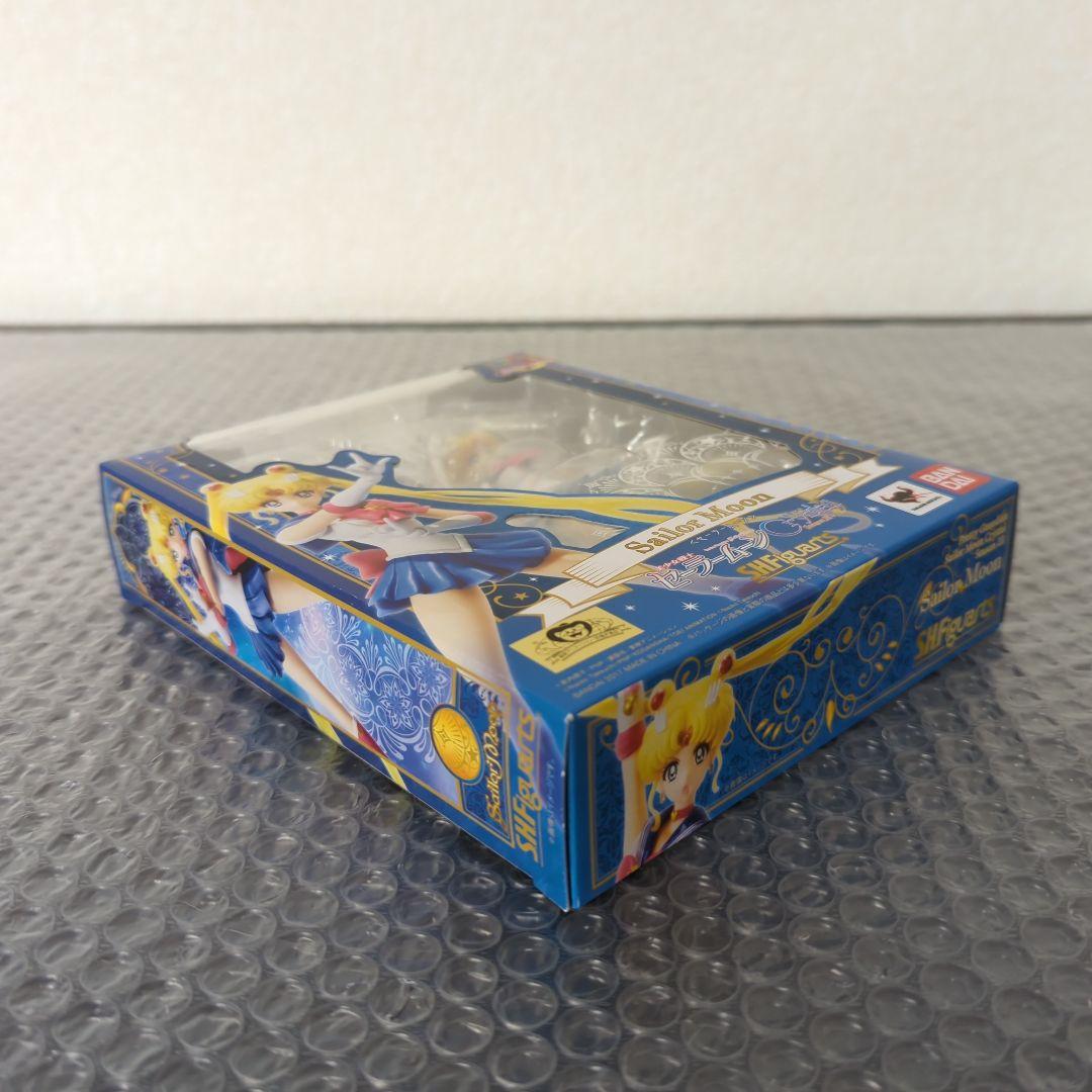 【未開封品】S.H.フィギュアーツ セーラームーン クリスタル フィギュア