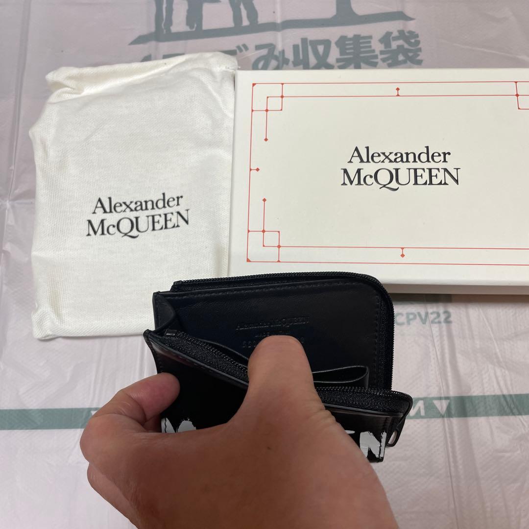 Alexander McQueen ブラック ケース