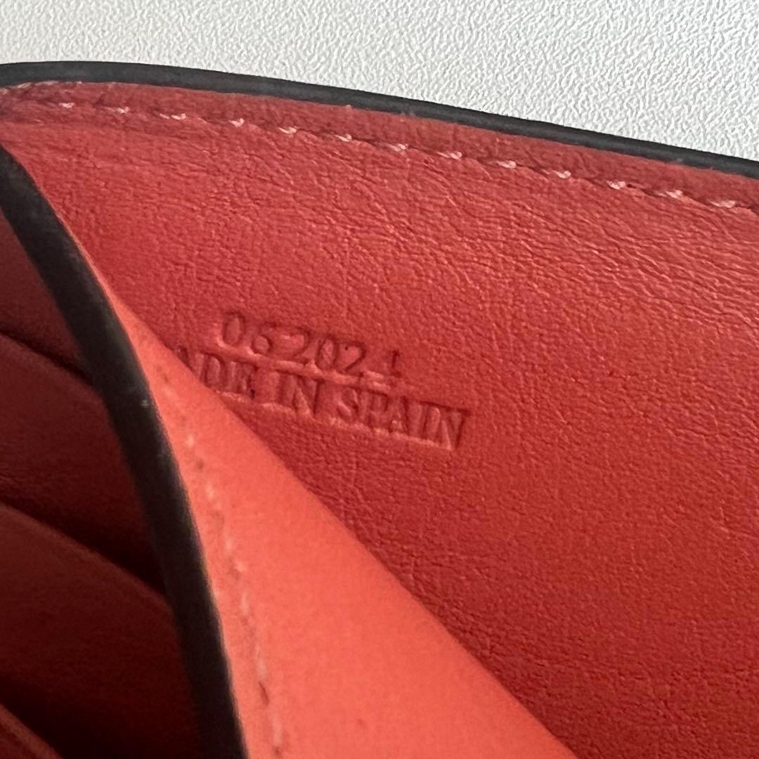 475 極上美品 LOEWE ロエベ 2つ折り財布