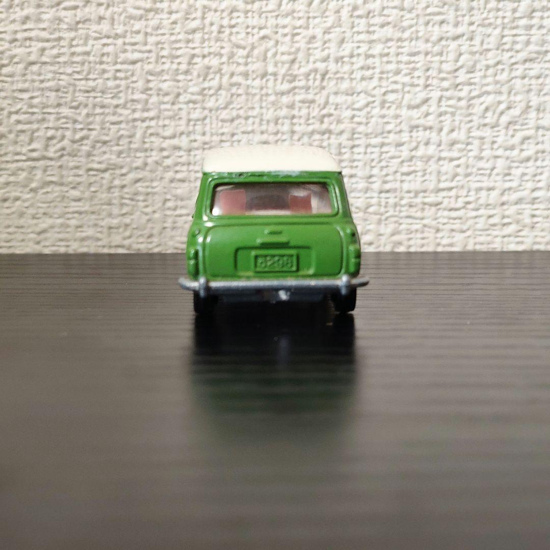 TOMICA　トミカ　ミニクーパー　緑/白色　輸出カラー　箱付き