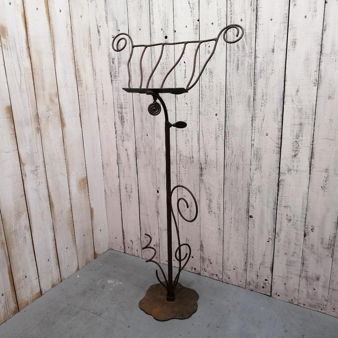 アイアンスタンド　アンティーク　シャビー　看板　メニュー　ディスプレイ