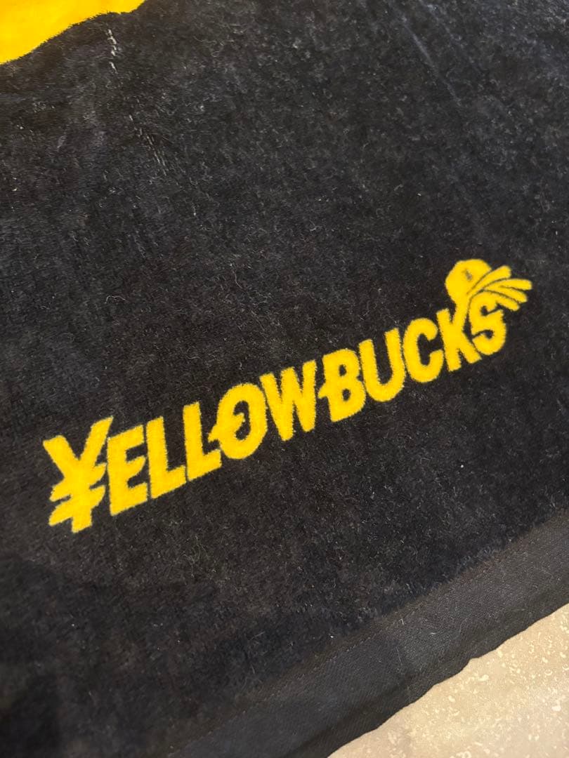【激レア】¥ellowBucks 直筆サイン入り　デカタオル