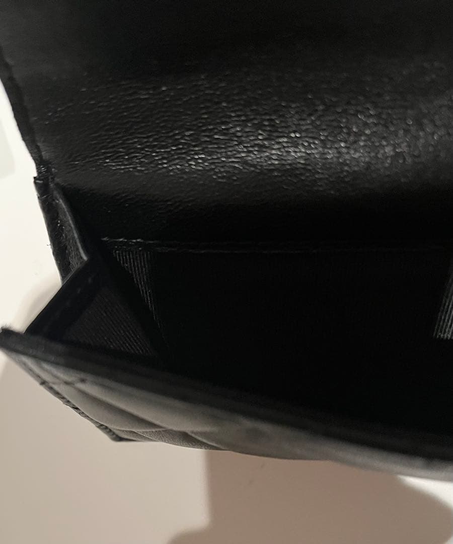 CHANEL シャネル　ラムスキン　マトラッセ　Wホック　三つ折財布