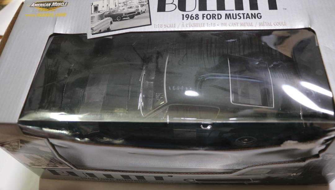 希少AMERICAN MUSCLE　映画ブリット劇中車　ムスタングＧＴ　１／１８