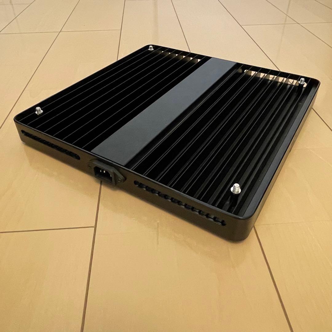 【送料込み】CF Glow BlackSun-S4 LED照明　未使用品