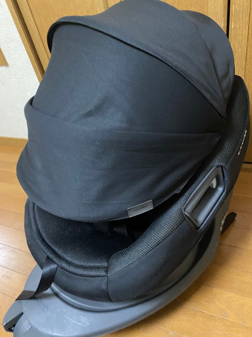 コンビホワイトレーベル THE S plus ISOFIXZC-750