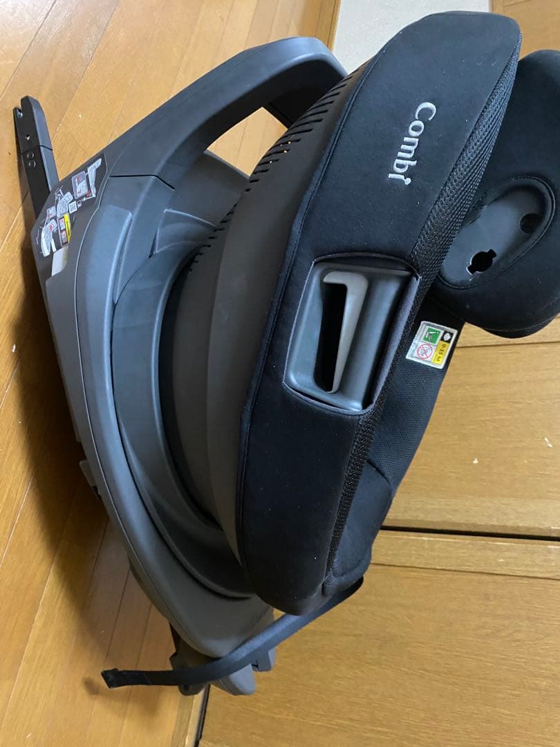 コンビホワイトレーベル THE S plus ISOFIXZC-750