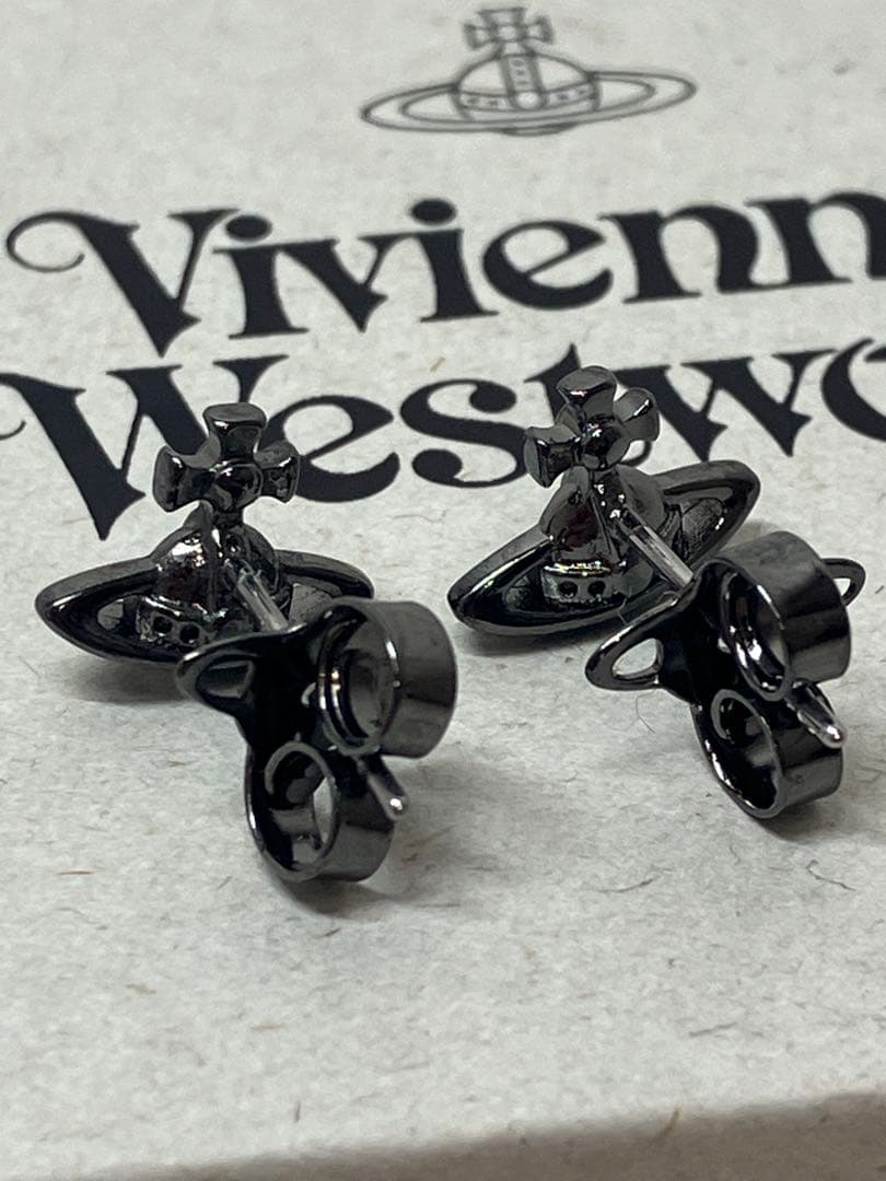 ヴィヴィアンウエストウッド　ピアス　ミニオーブ　両耳
