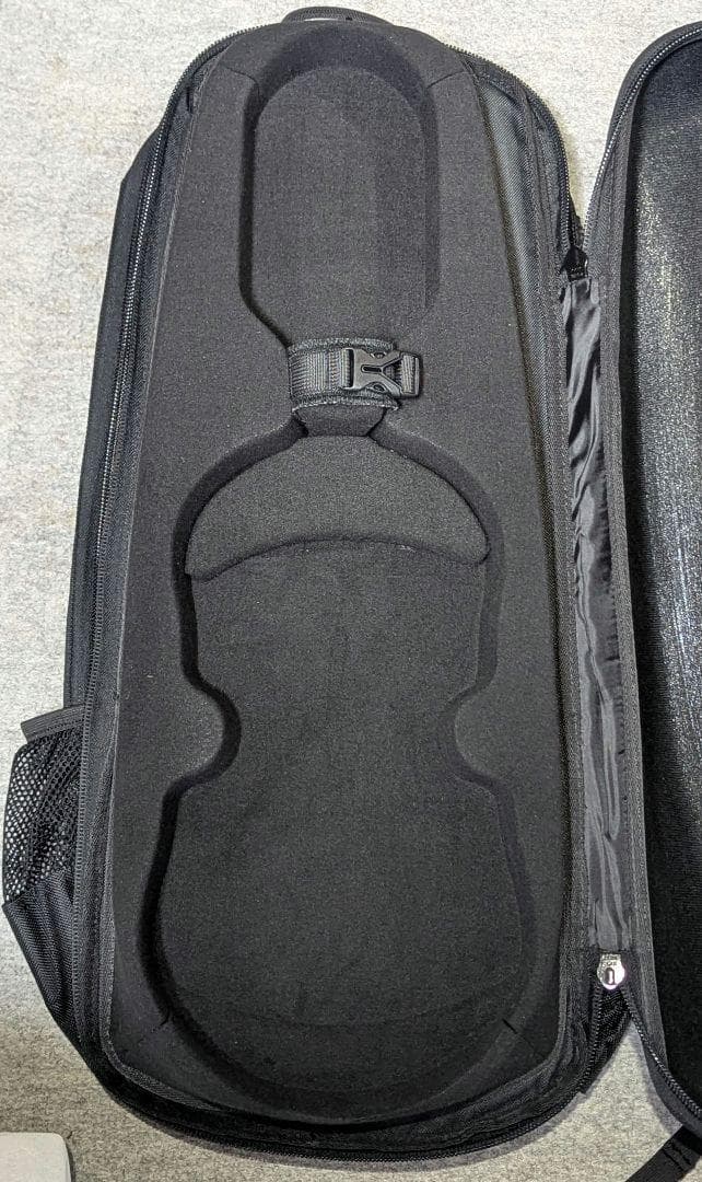JML バイオリンケース　シェル構造バックパック型　ホワイトカラー
