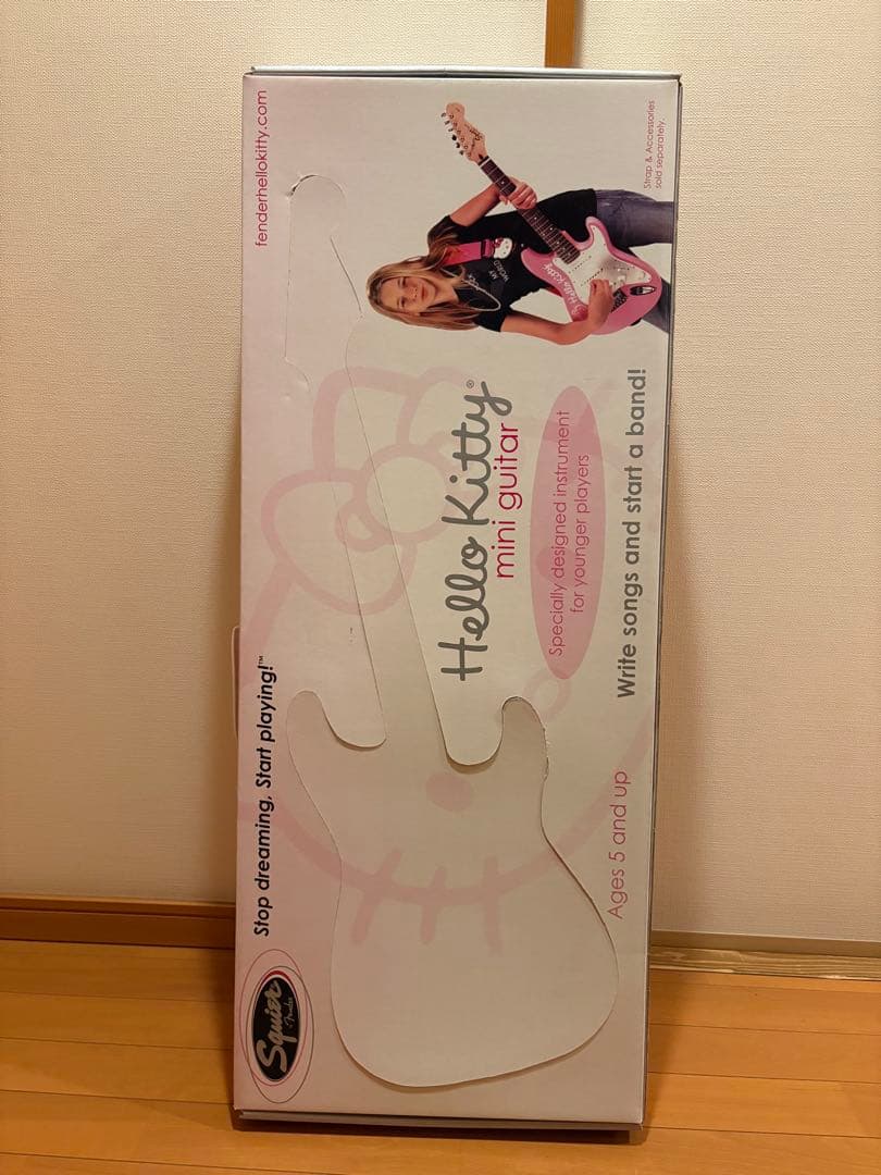 ギター Hello Kitty mini guitar Squier by Fender