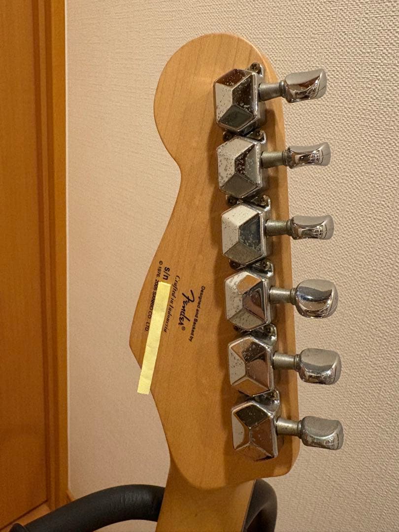 ギター Hello Kitty mini guitar Squier by Fender