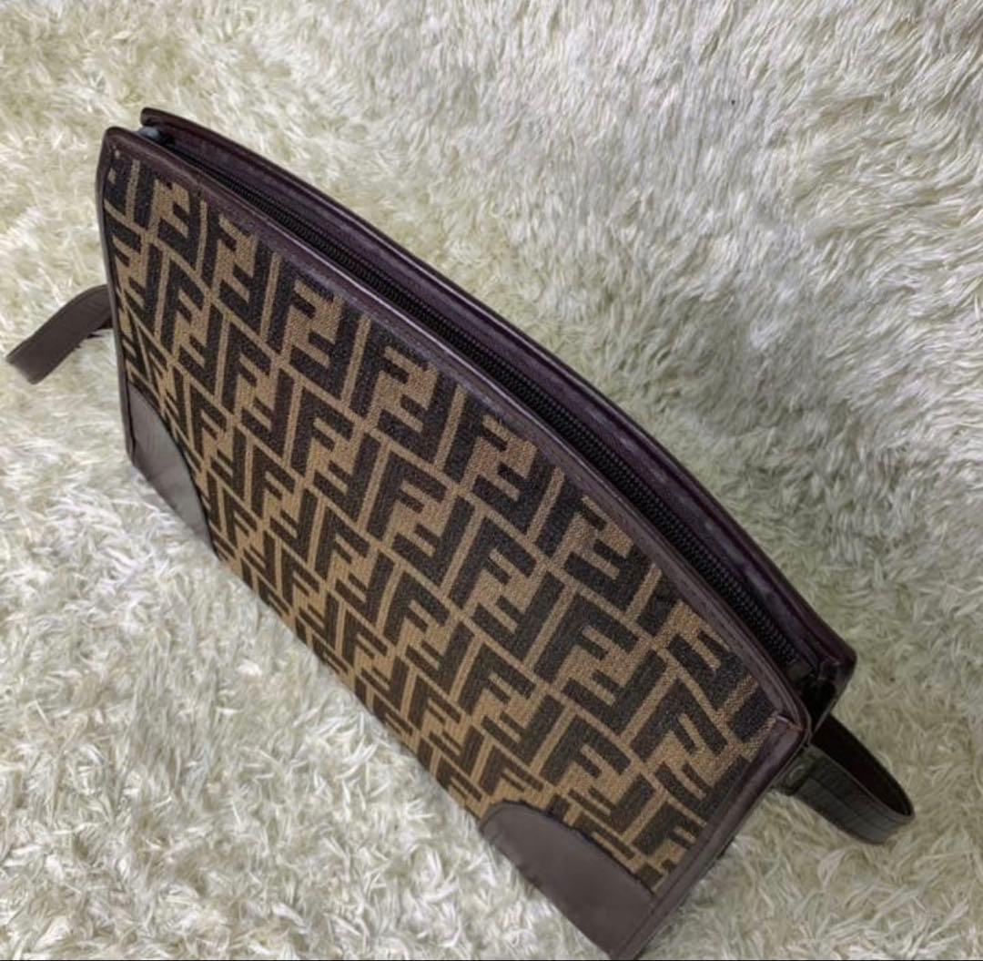 フェンディ　ズッカ柄　ショルダーバッグ　キャンバス×レザーコンビ