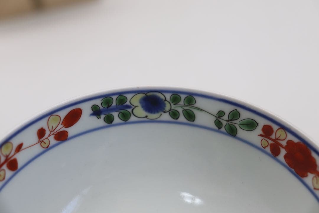 中国　大明万暦年製　青華五彩人物紋碗　木箱入　送料込み0321