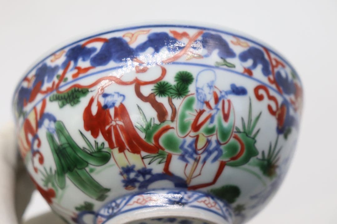 中国　大明万暦年製　青華五彩人物紋碗　木箱入　送料込み0321