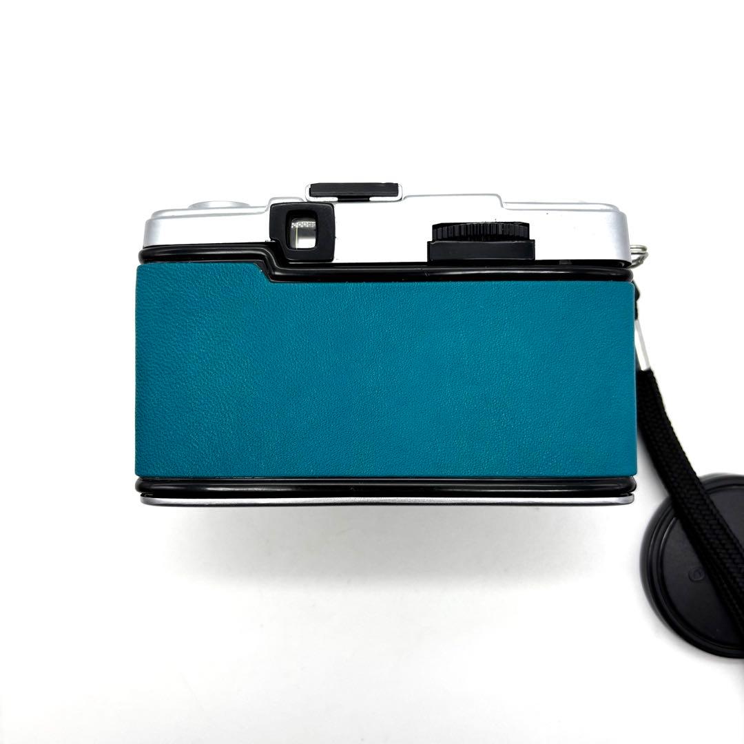 MのOLYMPUS PEN EE-3です。