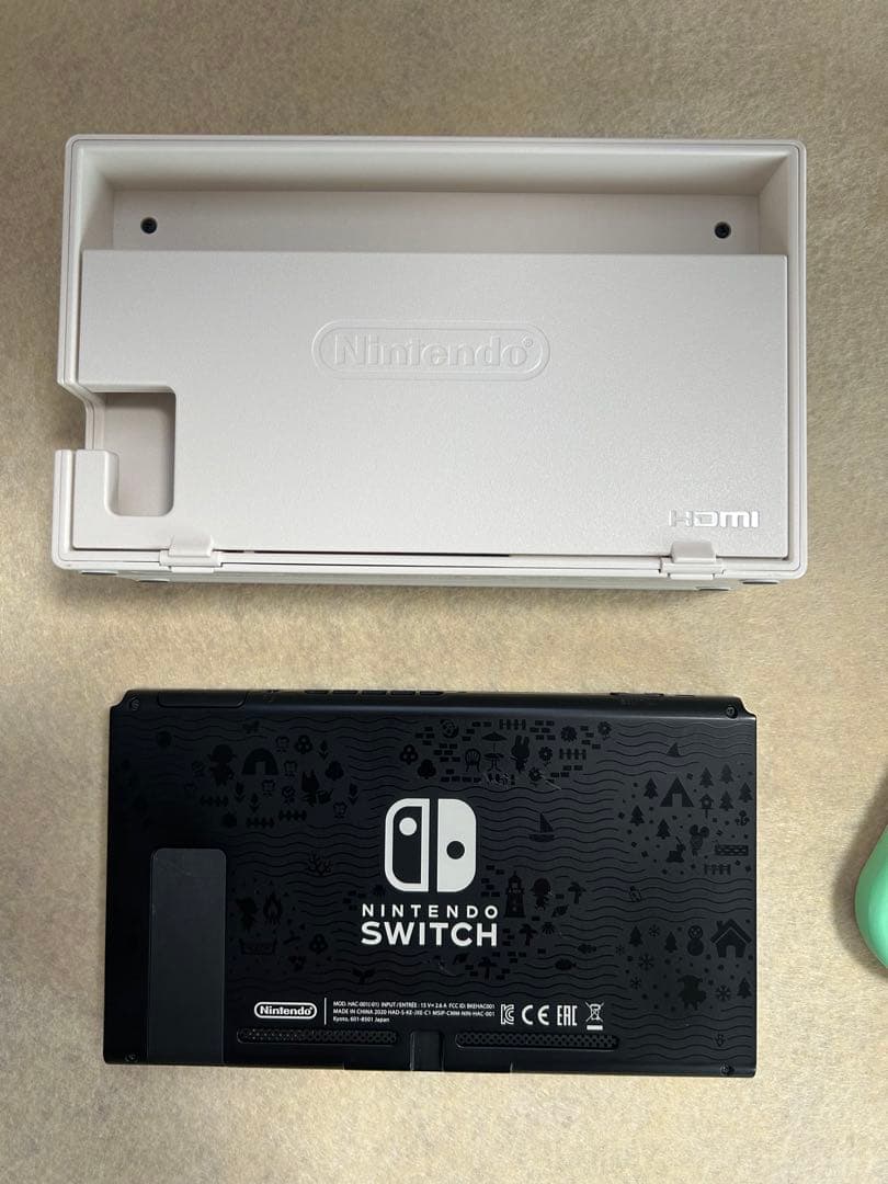 どうぶつの森デザイン Nintendo Switch 本体（ソフト無し）