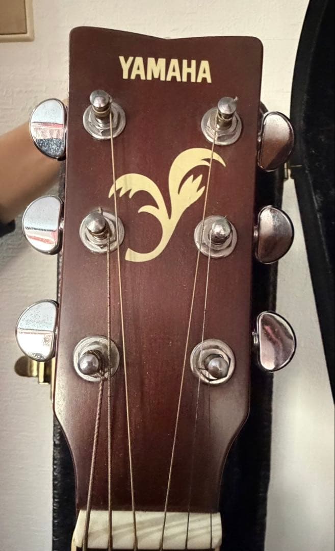 YAMAHA アコースティックギター ハードケース付／音◎ 状態良好