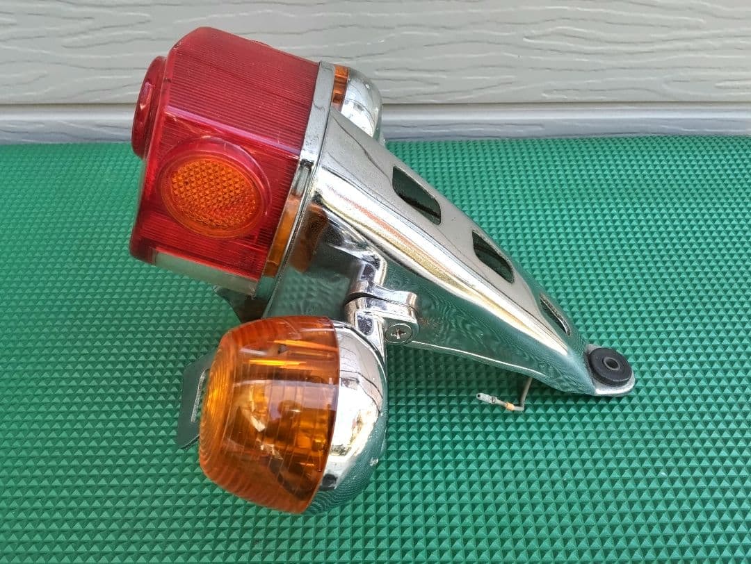 ホンダTL125テールランプ