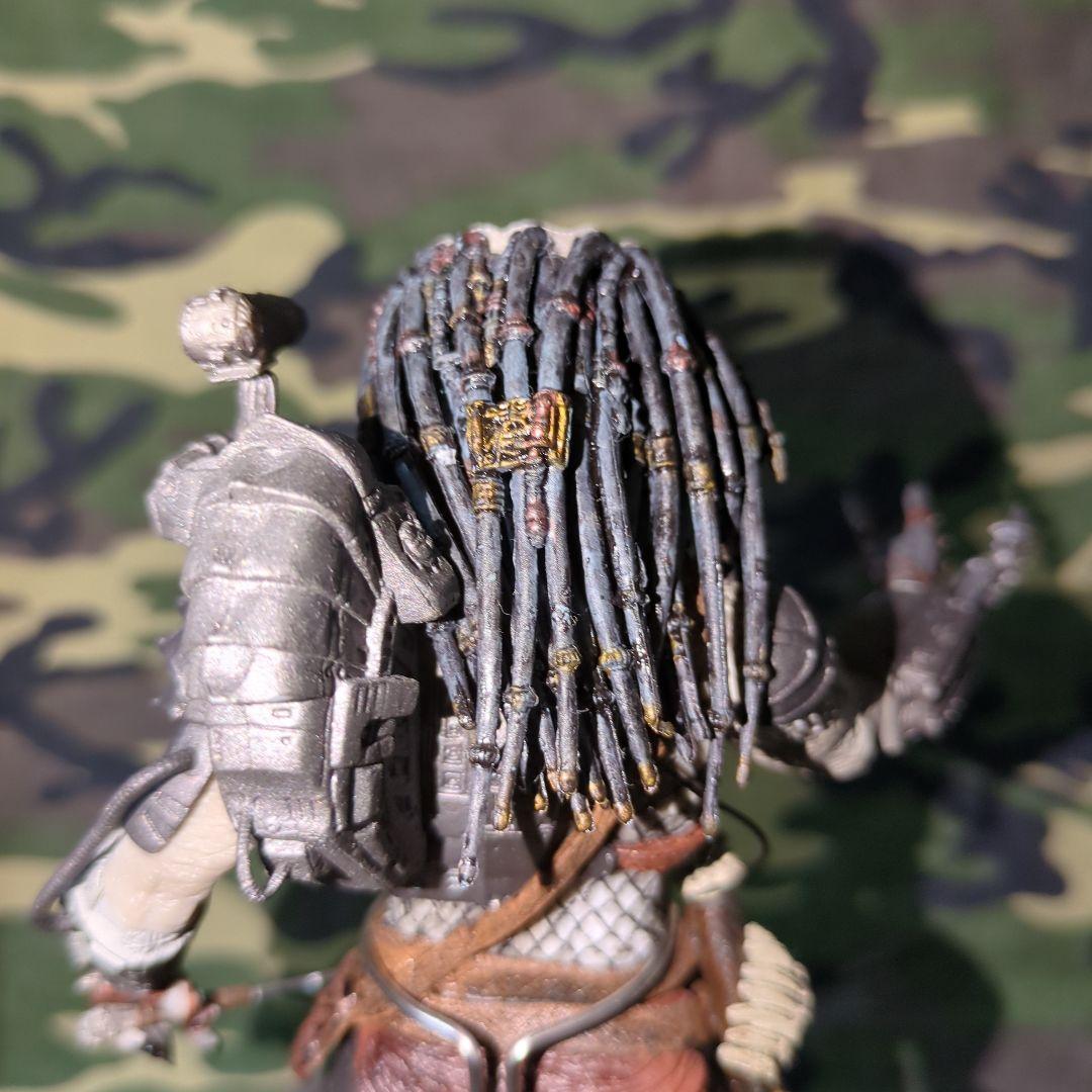 NECA エルダープレデター《中古品》 【パッケージ無し・スタンド付き】