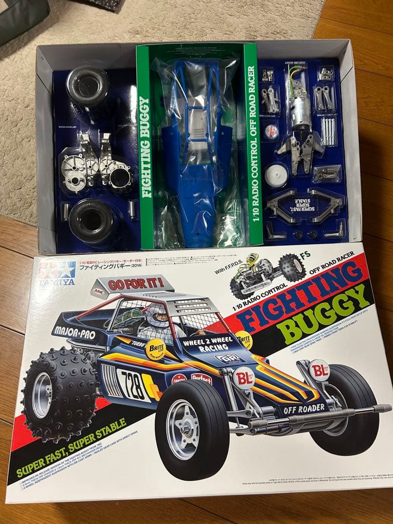 タミヤRC1/10ファイティングバギー