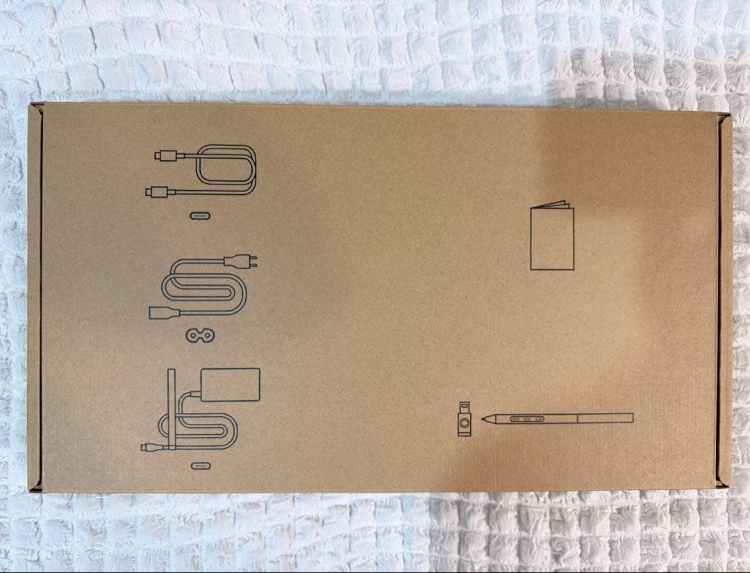 【極美品】新型 Wacom Cintiq24 DTK246 液晶保護フィルム付き