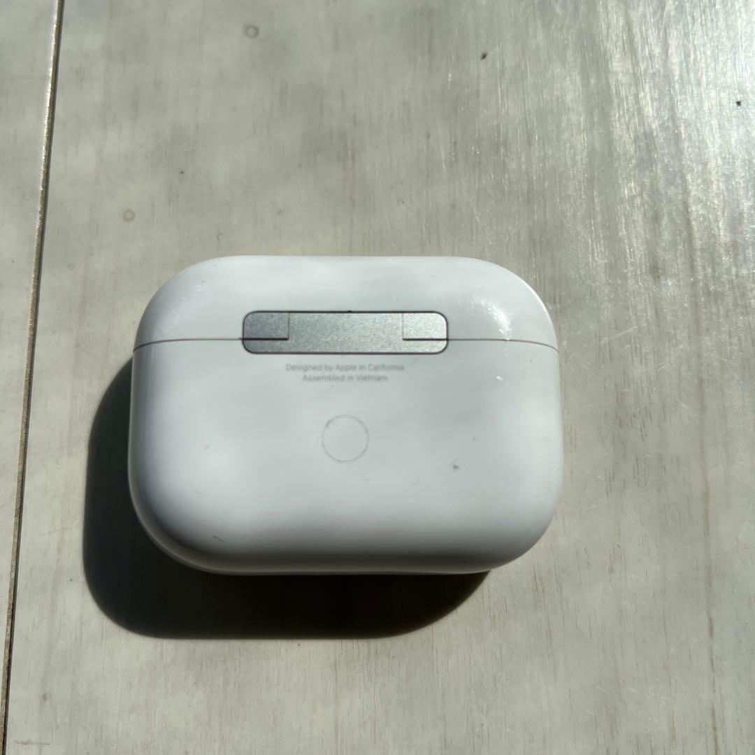 Apple AirPods (第1世代) ケースのみ