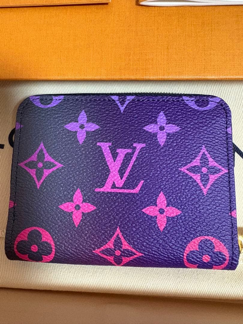 よし様最終ルイヴィトン スプリングインザシティミッドナイトフューシャパース