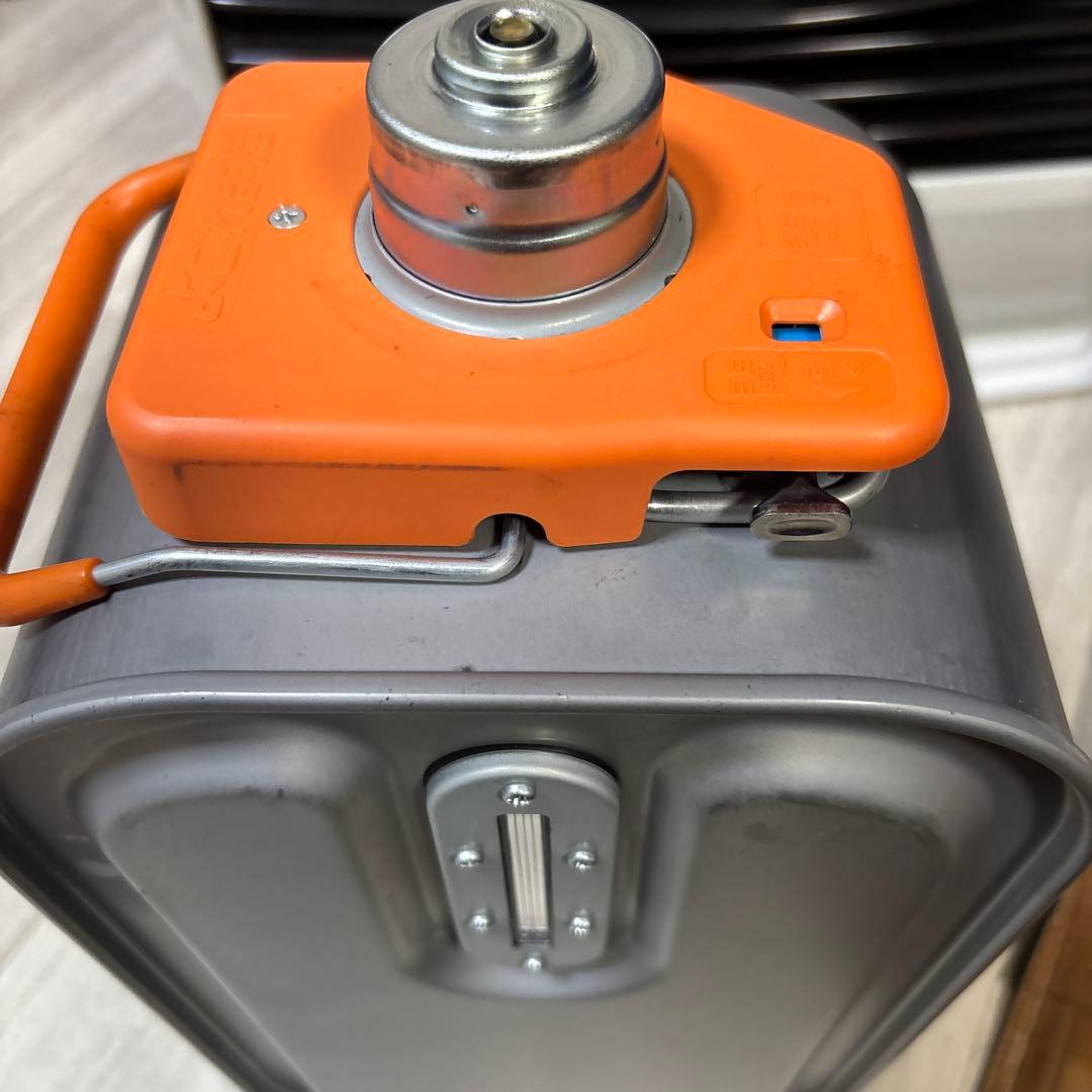 プロフ必読！分解整備済み！大火力5.7kw！コロナ石油ファンヒーター2018年製